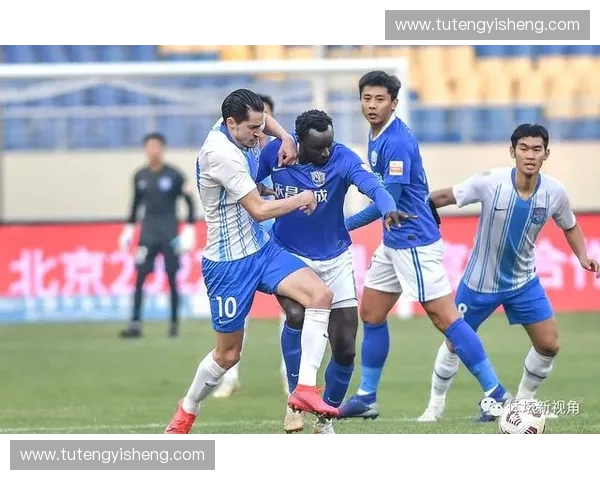 日本足球联赛积分榜解析争冠格局与保级形势全景观察球队表现走势